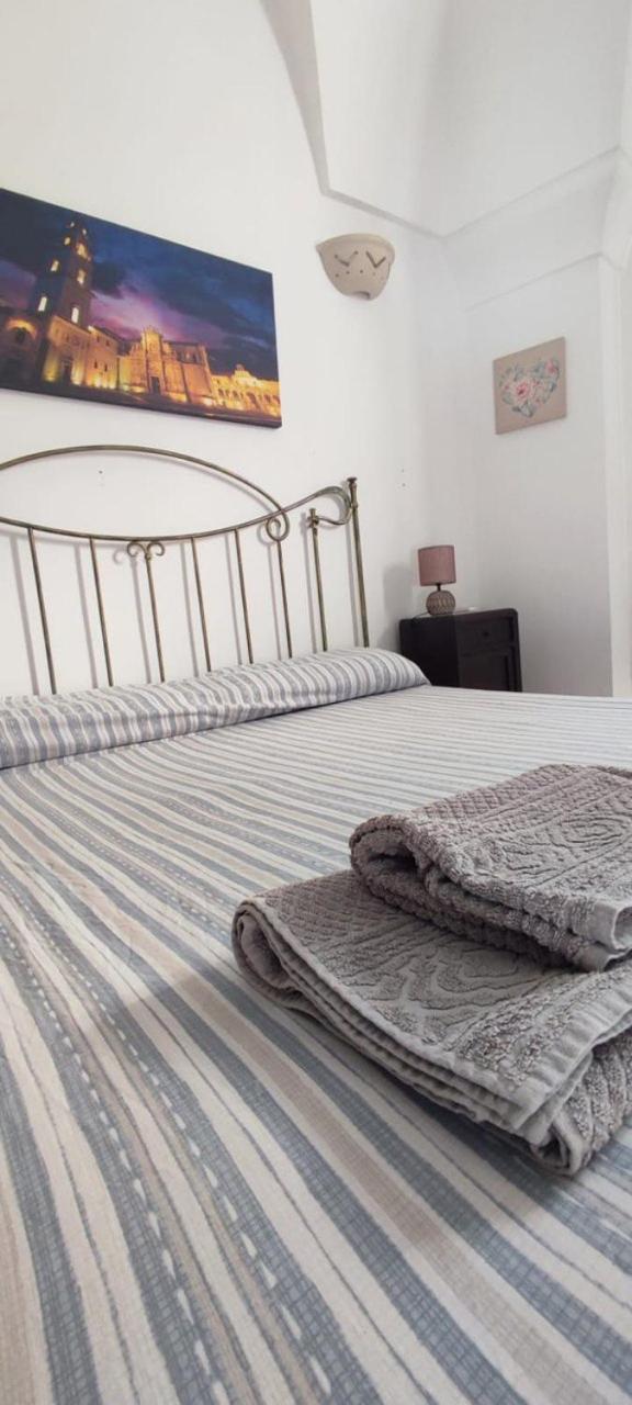 Mary Apt - Historical Residence- Lecce Bagian luar foto